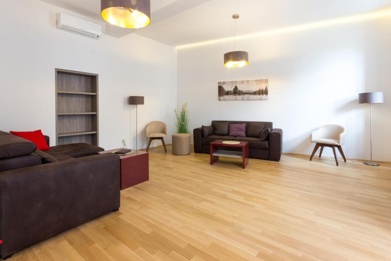 Apartament Debo Naehe Westbahnhof - Contactless Check In