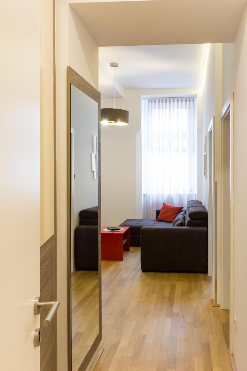 Debo Naehe Westbahnhof - Contactless Check In Apartament